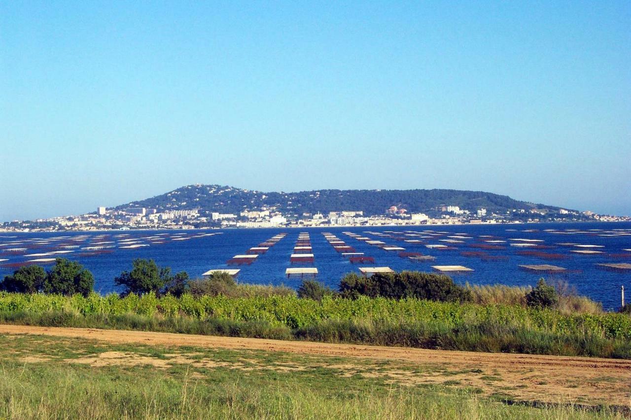 Port Mezua Mèze Exterior foto